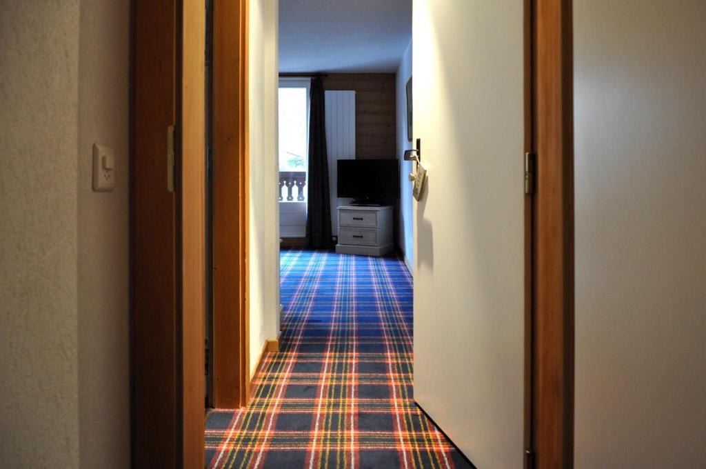 Hotel De La Paix Champéry Zimmer foto