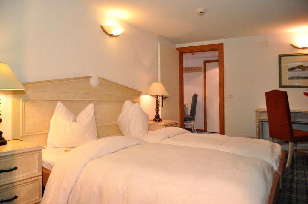 Hotel De La Paix Champéry Zimmer foto