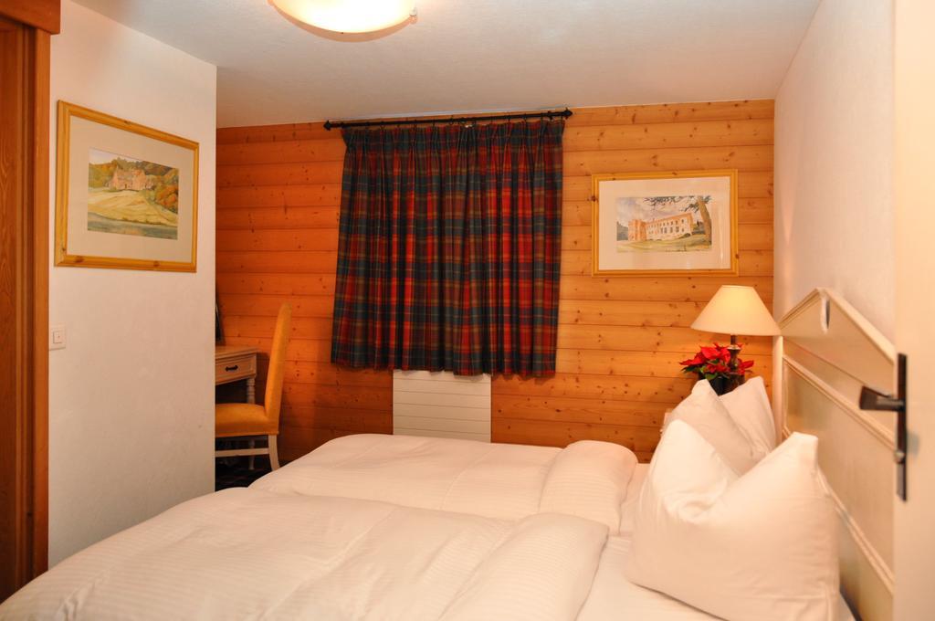 Hotel De La Paix Champéry Zimmer foto